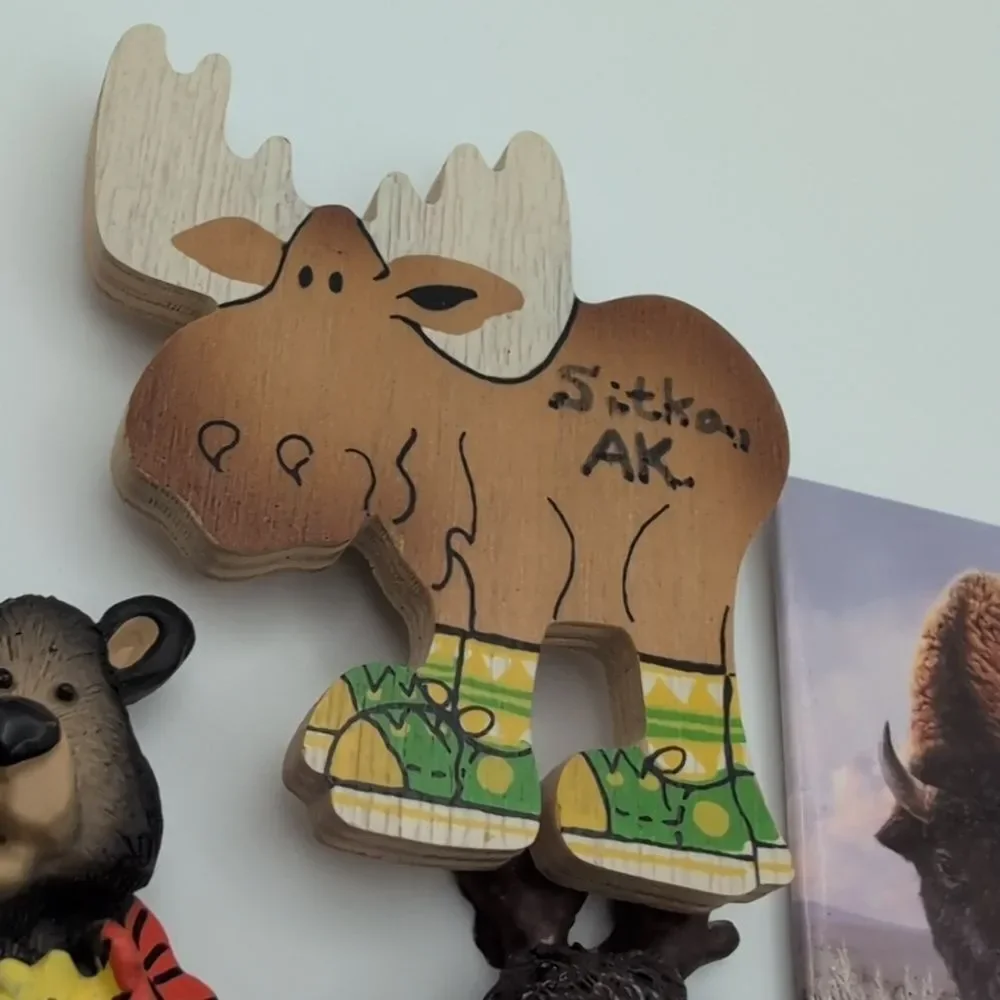 Vintage woodsy bear nature‎ buffalo magnets kitschy novelty
